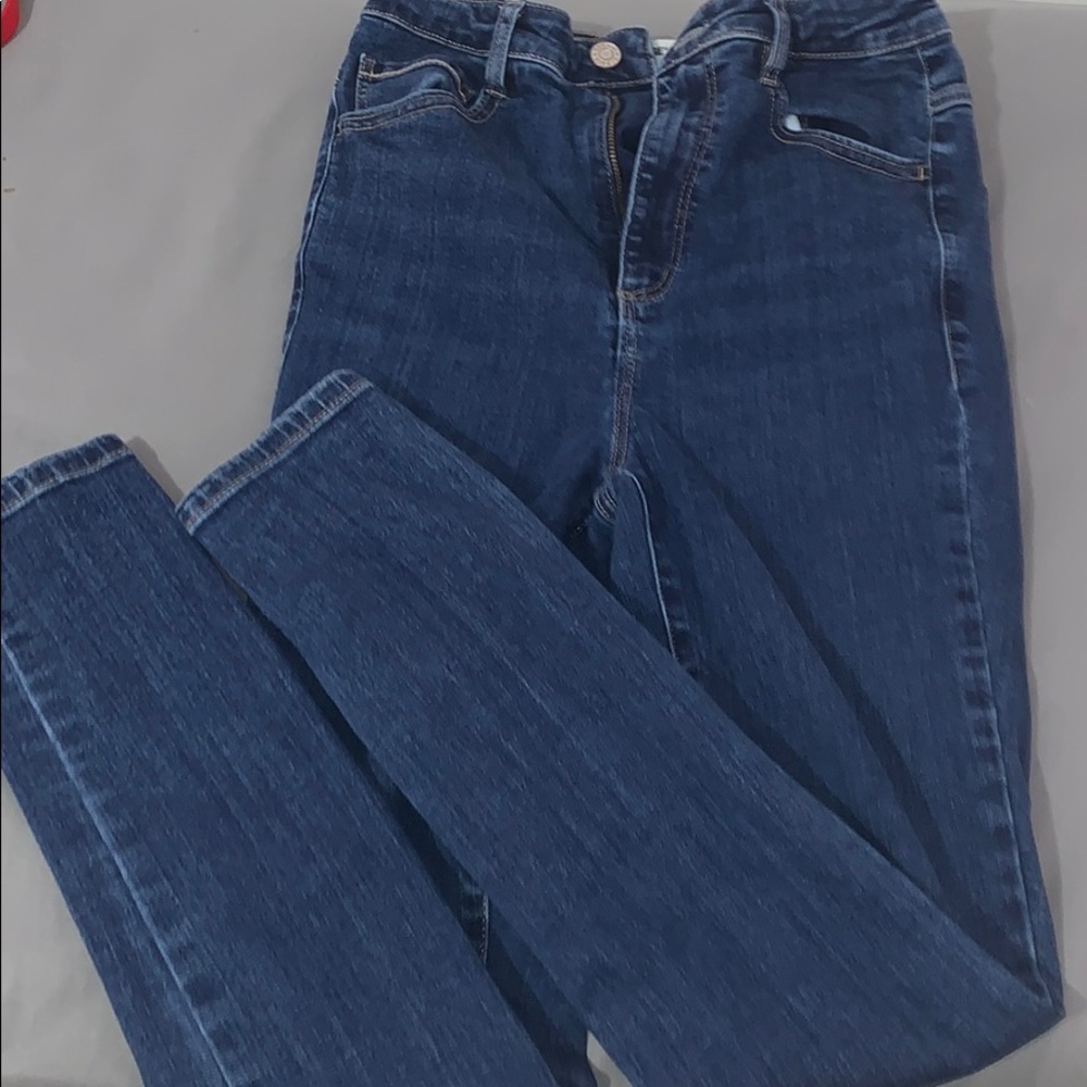 Skinny jeans